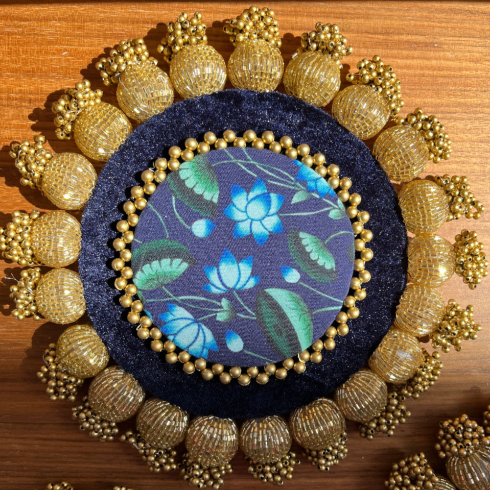 Patola - Pichwai Reversible Placemat (8 Inch) - Blue Lotus